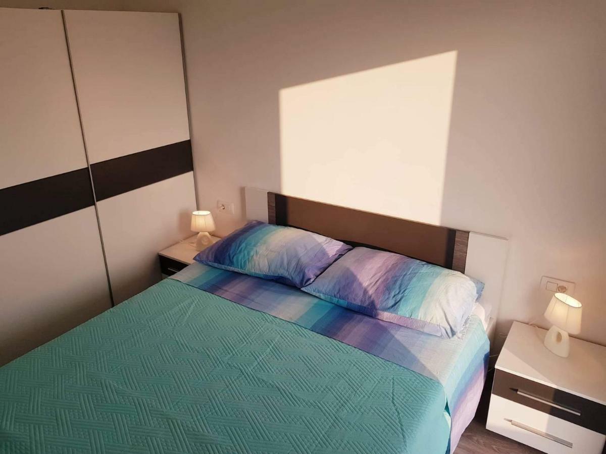 Apartmani Luce I Miho นิน ภายนอก รูปภาพ
